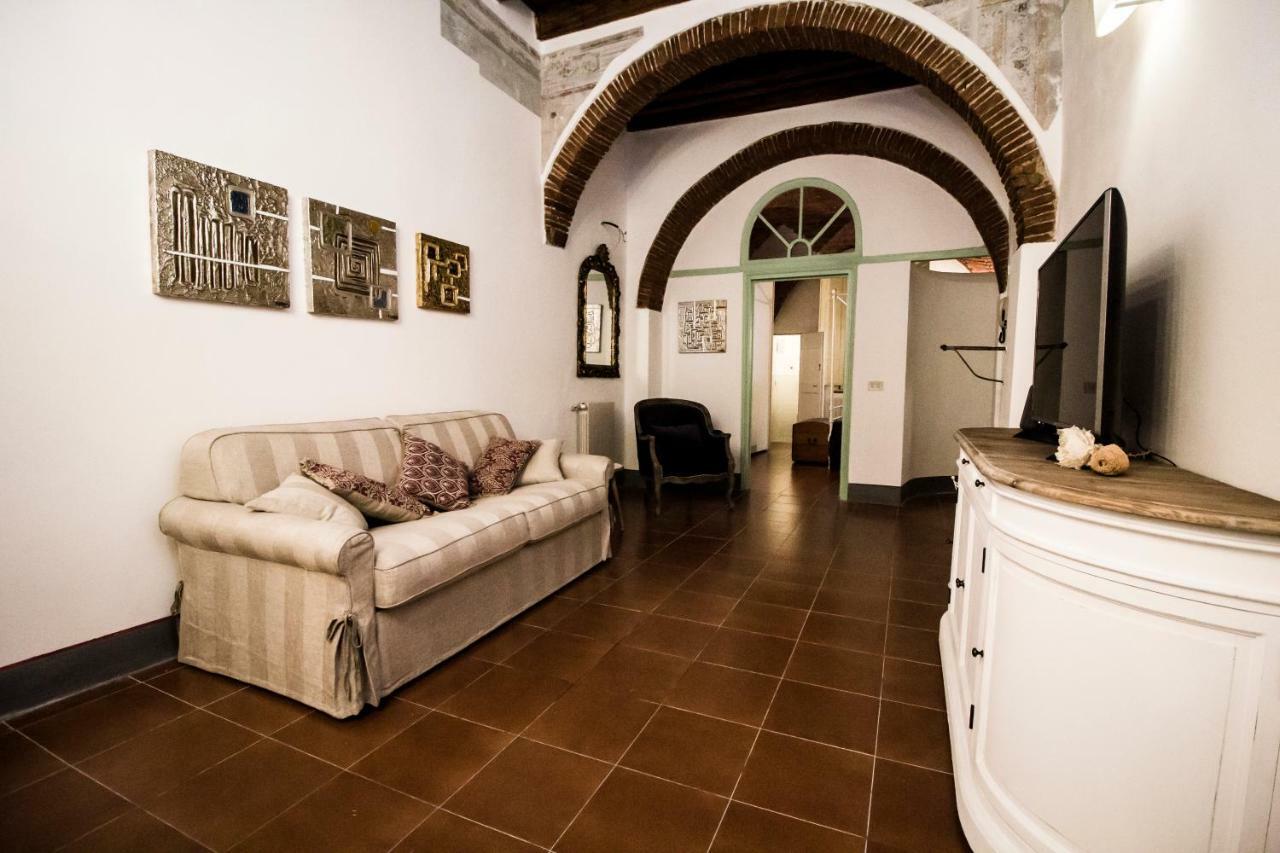 Innpisarentals 2 - Shabby Flat Lägenhet Pisa